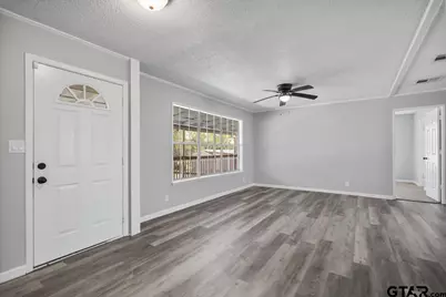 18607 C R 498, Lindale, TX 75771 - Photo 11