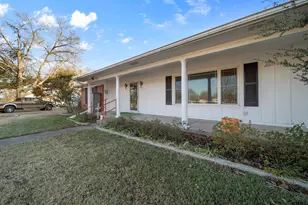 604 E Pennsylvania Ave, Van, TX 75790 - Photo 33