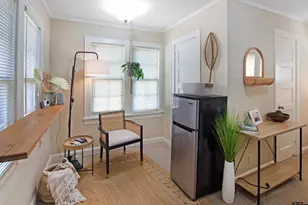 210 Mockingbird Ln, Tyler, TX 75701 - Photo 33