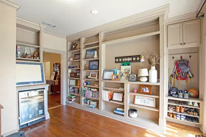 210 Mockingbird Ln, Tyler, TX 75701 - Photo 15