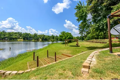 240 Private Road 5515, Palestine, TX 75801 - Photo 35