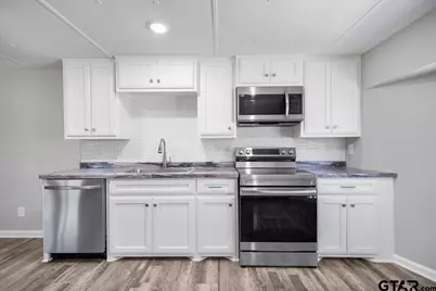 2375 Clinton Dr., Chandler, TX 75758 - Photo 13