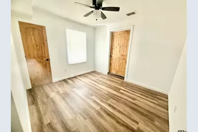 230 Napp, Dekalb, TX 75559 - Photo 3
