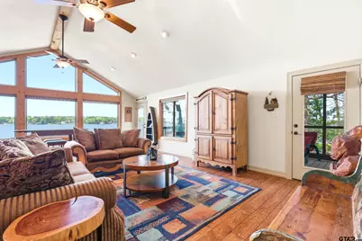 307 South Park Rd, Scroggins, TX 75480 - Photo 9