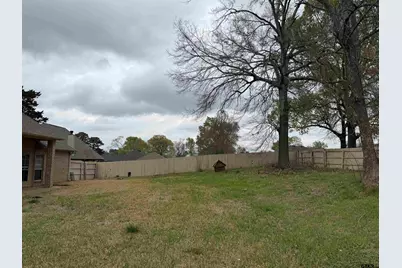 120 Burton, Longview, TX 75603 - Photo 33