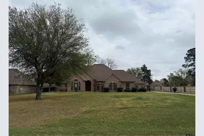 120 Burton, Longview, TX 75603 - Photo 1