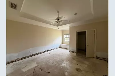 120 Burton, Longview, TX 75603 - Photo 23