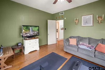 327 N Ponsard, Troup, TX 75789 - Photo 23