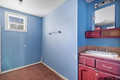 1521 N Haynie Avenue, Tyler, TX 75702 - Photo 25