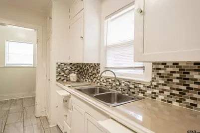 818 W Rusk, Tyler, TX 75701 - Photo 7
