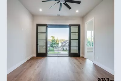 2424 Bellview, Tyler, TX 75709 - Photo 27