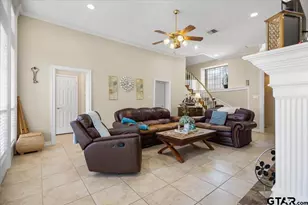 702 Cedar Creek Dr, Tyler, TX 75703 - Photo 9