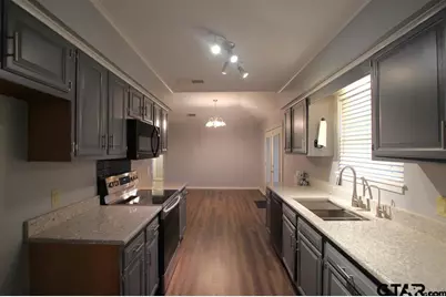 305 Lakeview St, Whitehouse, TX 75791 - Photo 7