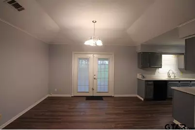 305 Lakeview St, Whitehouse, TX 75791 - Photo 5