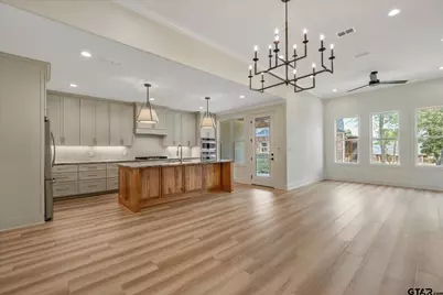 7146 Holly Square Ct., Tyler, TX 75703 - Photo 9