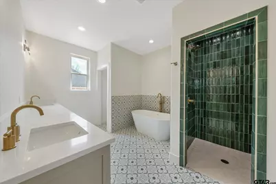 7146 Holly Square Ct., Tyler, TX 75703 - Photo 17