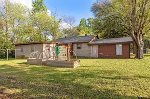 803 W Noble, Troup, TX 75789 - Photo 23