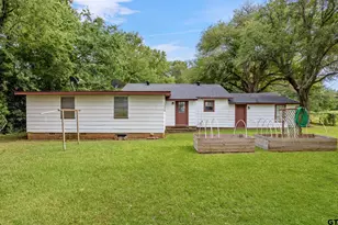 803 W Noble, Troup, TX 75789 - Photo 27