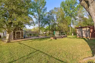 803 W Noble, Troup, TX 75789 - Photo 21