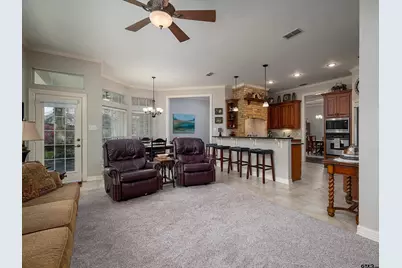 1137 Ashwood Dr, Tyler, TX 75703 - Photo 17