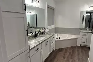 11042 Oak Springs, Tyler, TX 75703 - Photo 15