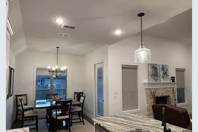 11042 Oak Springs, Tyler, TX 75703 - Photo 9