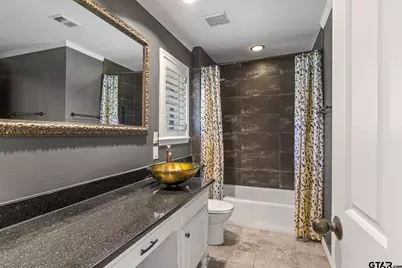 912 Fleming, Mt Pleasant, TX 75455 - Photo 21