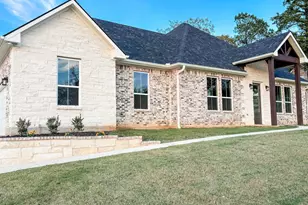 19654 Dove Rdg Dr, Lindale, TX 75771 - Photo 1