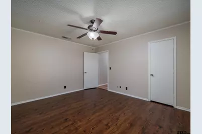 519 Sunnyside Dr, Chandler, TX 75758 - Photo 29