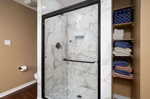 408 Laura Ln, Chandler, TX 75758 - Photo 15