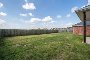 408 Laura Ln, Chandler, TX 75758 - Photo 25