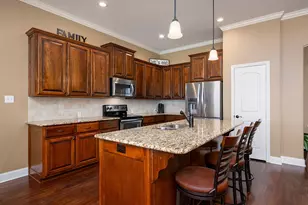 408 Laura Ln, Chandler, TX 75758 - Photo 9