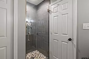 601 W Eagle Point Dr, Mt Vernon, TX 75457 - Photo 23