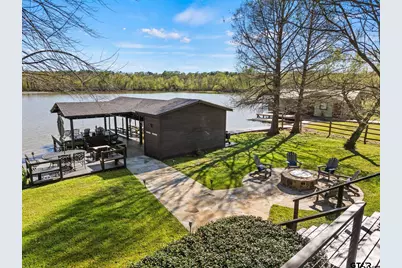 601 W Eagle Point Drive, Mt Vernon, TX 75457 - Photo 31