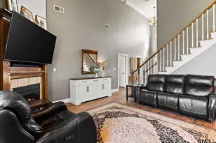 1203 Silver Oak St, Mount Pleasant, TX 75455 - Photo 9