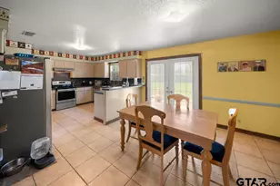 17400 Patrick St, Flint, TX 75762 - Photo 9