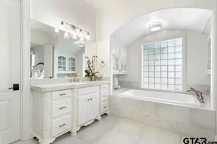 3726 Woods Blvd, Tyler, TX 75707 - Photo 19