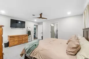 1002 W Reagan St, Palestine, TX 75801 - Photo 13