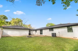 1002 W Reagan St, Palestine, TX 75801 - Photo 27