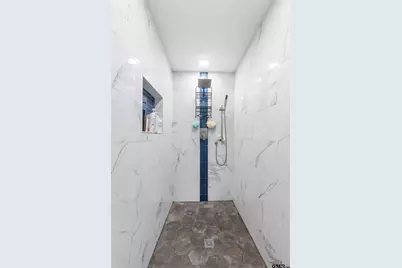 1002 W Reagan St, Palestine, TX 75801 - Photo 13