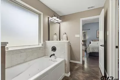 14420 Cedarwood Circle, Tyler, TX 75703 - Photo 17