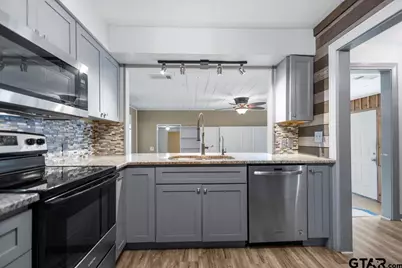 606 Glazner Street, Hawkins, TX 75765 - Photo 9