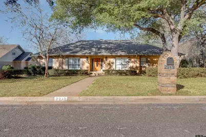 2213 Melissa Dr, Palestine, TX 75803 - Photo 1