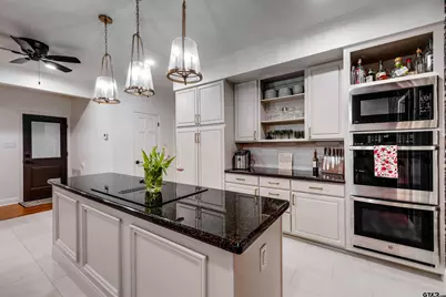 2213 Melissa Dr, Palestine, TX 75803 - Photo 11