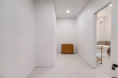 2213 Melissa Dr, Palestine, TX 75803 - Photo 17