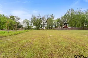 407 W Carnegie, Winnsboro, TX 75494 - Photo 29