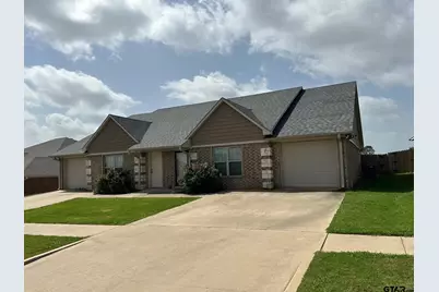 325 Princess Pl, Tyler, TX 75704 - Photo 1