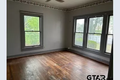 330 W Kilpatrick, Mineola, TX 75773 - Photo 9