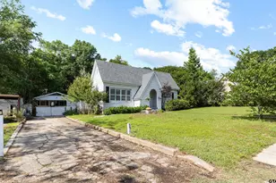 514 W Main St, Henderson, TX 75652 - Photo 3