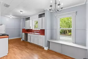 514 W Main St, Henderson, TX 75652 - Photo 11